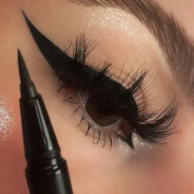 Quick-Dry Waterproof Eyeliner Pen